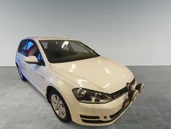 Vit Begagnad 2015 VW Golf VII Style Halvkombi | 110 000 kr (Bra pris)