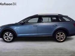 Blå Begagnad 2017 Skoda Octavia Scout Kombi | 149 000 kr (Dyr)