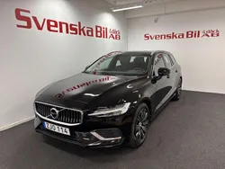 Svart Begagnad 2021 Volvo V60 Inscription Kombi | 304 000 kr (Marknadspris)