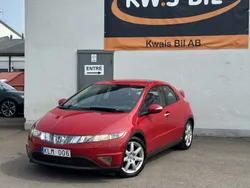 Röd Begagnad 2008 Honda Civic Sport Halvkombi | 39 900 kr (Marknadspris)
