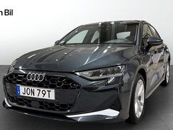 Manhattangrå metallic Begagnad 2025 Audi A3 Advanced Sedan | 489 000 kr