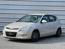 Silver Begagnad 2008 Hyundai i30 Halvkombi | 39 900 kr (Marknadspris)