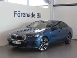 Blå Begagnad 2024 BMW i5 M Sport Sedan | 699 000 kr