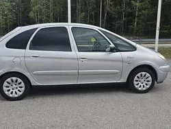 Grå Begagnad 2003 Citroën Xsara Picasso Minibuss | 16 000 kr