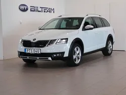 Vit Begagnad 2018 Skoda Octavia Scout Kombi | 239 900 kr (Marknadspris)