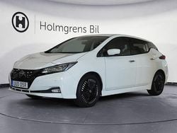 Vit Begagnad 2023 Nissan Leaf N-Connecta Halvkombi | 208 800 kr (Marknadspris)