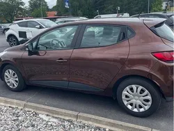 Brun Begagnad 2016 Renault Clio IV Expression Halvkombi | 69 000 kr (Marknadspris)