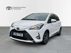 Vit Begagnad 2019 Toyota Yaris Active Halvkombi | 149 900 kr (Marknadspris)