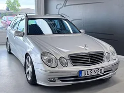 Ljusgrå Begagnad 2003 Mercedes E320 Avantgarde Kombi | 12 900 kr