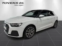 Glaciärvit metallic Begagnad 2022 Audi A1 Sportback Proline Halvkombi | 199 000 kr (Marknadspris)