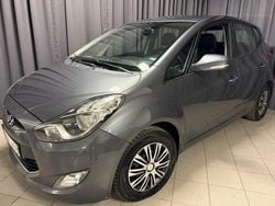 Grå Begagnad 2011 Hyundai ix20 Halvkombi | 39 900 kr (Marknadspris)