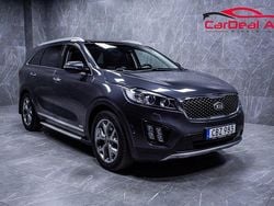 Grå Begagnad 2015 Kia Sorento SUV | 144 800 kr (Dyr)