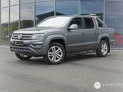Grå Begagnad 2017 VW Amarok Pickup | 329 900 kr (Marknadspris)