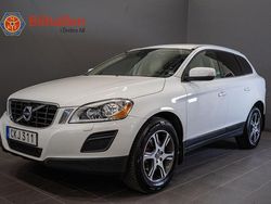 Vit Begagnad 2011 Volvo XC60 Summum SUV | 99 900 kr (Marknadspris)