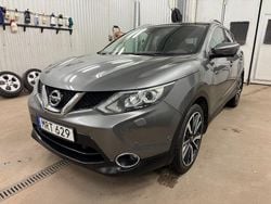 Grå Begagnad 2015 Nissan Qashqai SUV | 129 500 kr