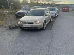 Brun Begagnad 2003 VW Golf IV GTI Halvkombi | 32 000 kr (Lite dyr)