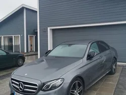 Grå Begagnad 2017 Mercedes E220 AMG line Sedan | 282 000 kr (Bra pris)