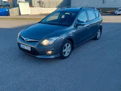 Grå Begagnad 2010 Hyundai i30 Kombi | 53 900 kr (Marknadspris)