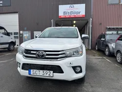 Vit Begagnad 2018 Toyota HiLux Pickup | 279 900 kr