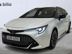 Vit Begagnad 2022 Toyota Corolla Sport Kombi | 299 900 kr (Marknadspris)