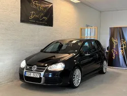 Svart Begagnad 2006 VW Golf V R Halvkombi | 109 900 kr