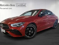 Röd Begagnad 2023 Mercedes CLA250e AMG Sedan | 419 000 kr (Marknadspris)
