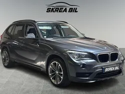 Grå Begagnad 2014 BMW X1 Sport Line SUV | 119 900 kr (Marknadspris)