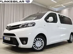 Vit Begagnad 2017 Toyota Proace Verso Kombi | 199 900 kr (Marknadspris)