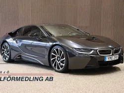 Grå Begagnad 2016 BMW i8 Sportkupé | 679 000 kr