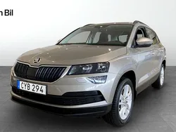 Ljusbrun (cappuccinobeige metallic) Begagnad 2018 Skoda Karoq Ambition SUV | 209 900 kr (Dyr)