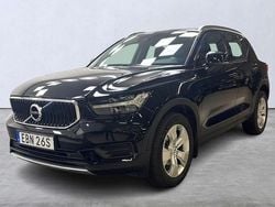 Svart Begagnad 2021 Volvo XC40 Momentum SUV | 279 900 kr (Bra pris)