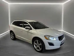 Vit Begagnad 2010 Volvo XC60 R-Design Momentum SUV | 104 900 kr (Marknadspris)