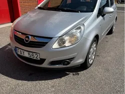 Silver Begagnad 2007 Opel Corsa Halvkombi | 21 000 kr (Marknadspris)