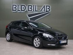 Svart Begagnad 2012 Volvo V40 Kinetic Halvkombi | 129 900 kr (Lite dyr)