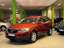 Röd Begagnad 2013 Volvo XC60 Momentum SUV | 149 900 kr (Bra pris)