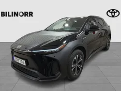 Svart Begagnad 2023 Toyota bZ4X Style SUV | 394 900 kr (Bra pris)