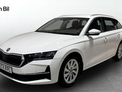 Vit Begagnad 2025 Skoda Octavia Selection Kombi | 309 900 kr (Lite dyr)