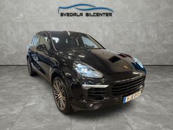 Svart Begagnad 2016 Porsche Cayenne Sport SUV | 339 900 kr