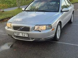 Grå Begagnad 2002 Volvo S80 Business Edition Sedan | 42 000 kr (Marknadspris)