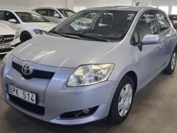 Blå Begagnad 2008 Toyota Auris Halvkombi | 46 000 kr (Marknadspris)