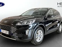 Svart (black) Begagnad 2022 Ford Kuga Titanium SUV | 259 900 kr (Bra pris)