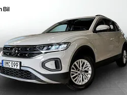 Grå (ascot grey) Begagnad 2022 VW T-Roc Life SUV | 214 900 kr (Marknadspris)