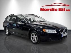Svart Begagnad 2010 Volvo V70 Momentum Kombi | 49 900 kr (Marknadspris)