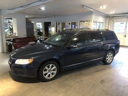 Blå Begagnad 2011 Volvo V70 Kinetic Kombi | 49 900 kr