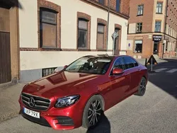 Röd Begagnad 2020 Mercedes E220 AMG line Sedan | 450 000 kr