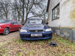 Begagnad 1999 Honda Civic Halvkombi | 1 500 kr