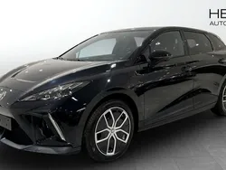 Svart (black) Begagnad 2023 MG MG4 EV Luxury Halvkombi | 349 990 kr (Marknadspris)