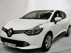 Vit Begagnad 2013 Renault Clio IV | 74 000 kr