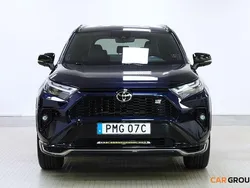 Mörkblå (blå) Begagnad 2023 Toyota RAV4 Hybrid Sport SUV | 539 900 kr (Marknadspris)