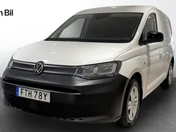 Vit Begagnad 2022 VW Caddy Minibuss | 189 900 kr (Marknadspris)